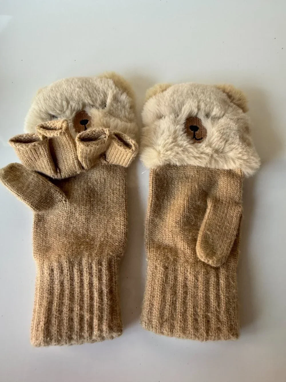 NWOT Zara Kids Convertible Fingerless Gloves-Bear